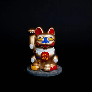 LOCAL ARTICT COLLECTION - LUCKY CAT IN MY GUMMY WORLD - GOLD